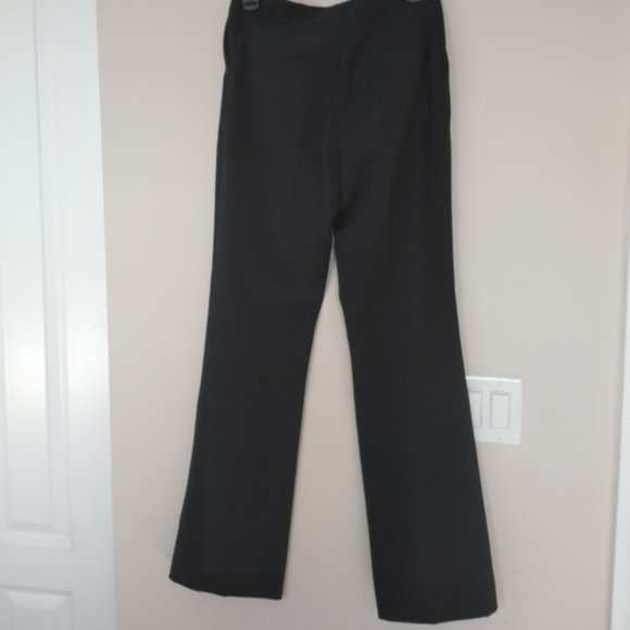 H&M Women's pants - Picture 2 of 4